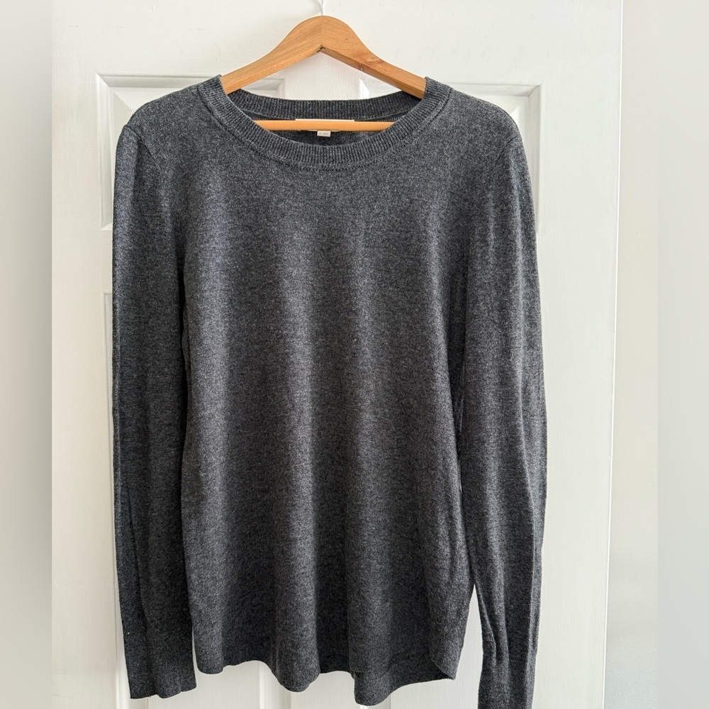 Loft Women’s Charcoal Grey Tunic Sweater Size M
